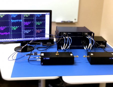 CobaltFx WR8 Frequency Extension Solution, 90-140 GHz with VDI Extender Modules